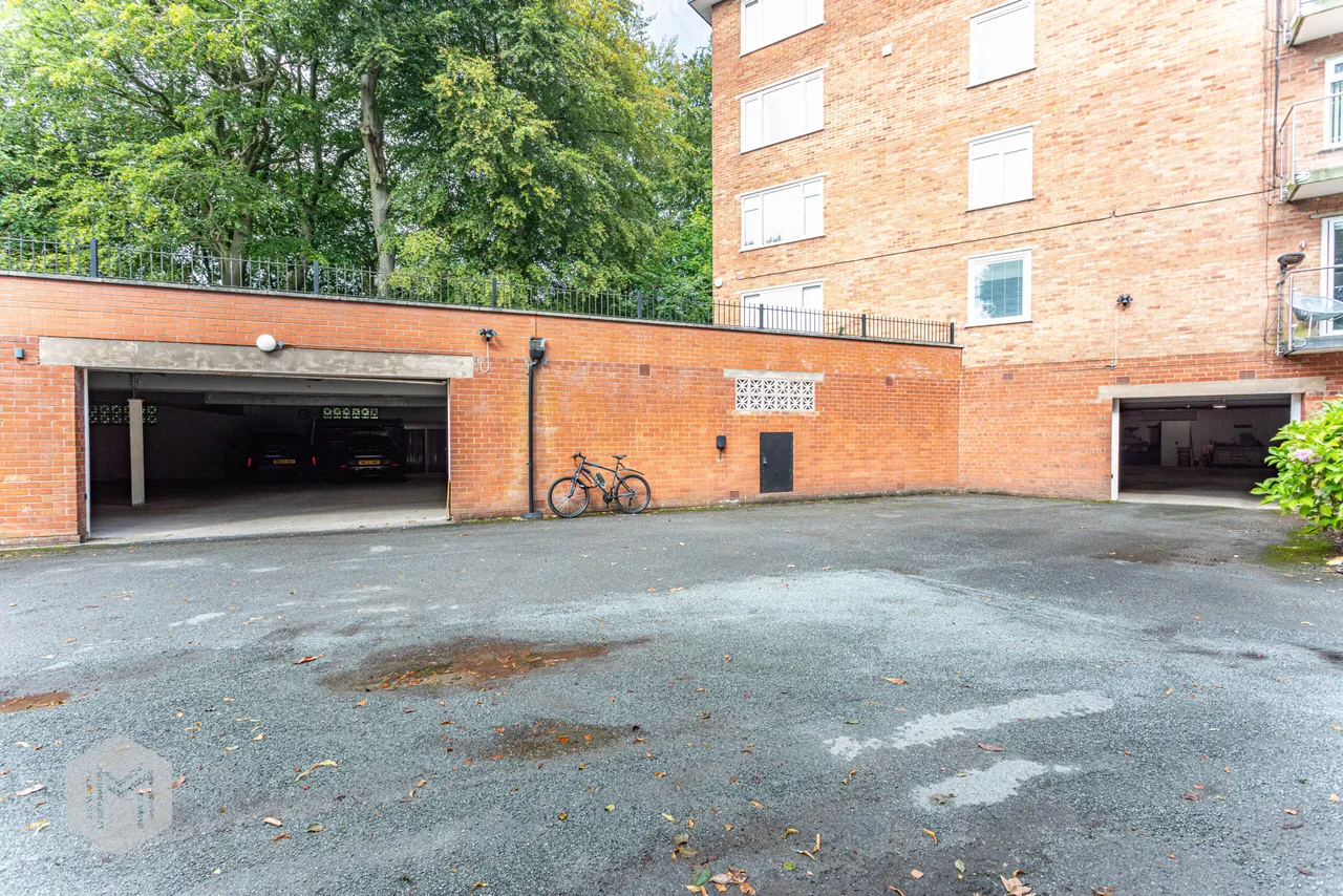 Chatsworth Road, Worsley, Manchester, M28 2WR, photo 24