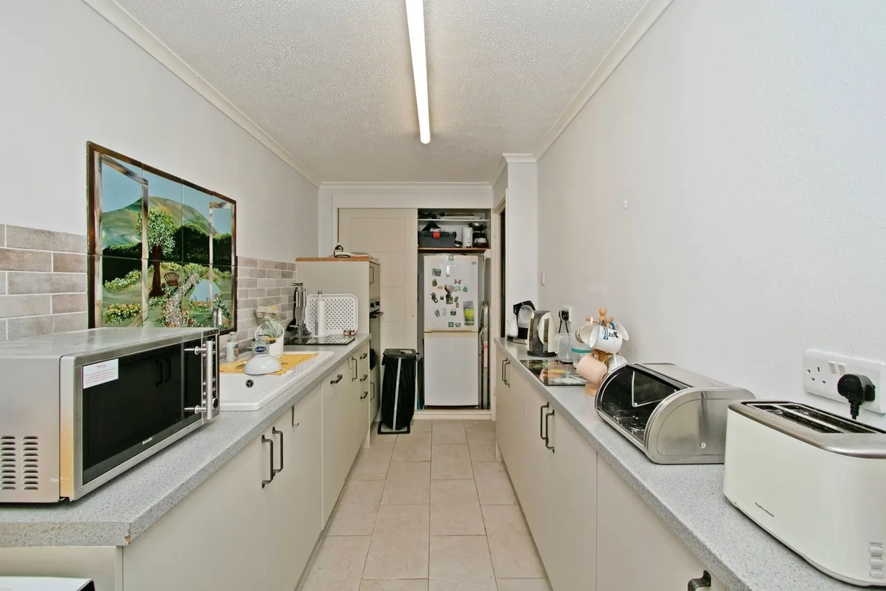 Ellen Close, Mount Hawke, TR4, photo 4