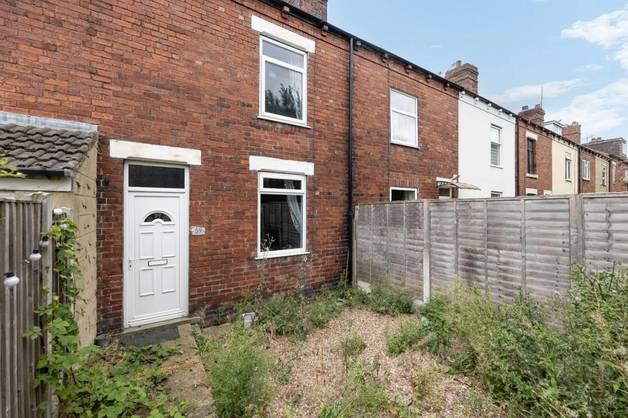 2 bed house for sale, Hollin Hurst, Allerton Bywater, WF10