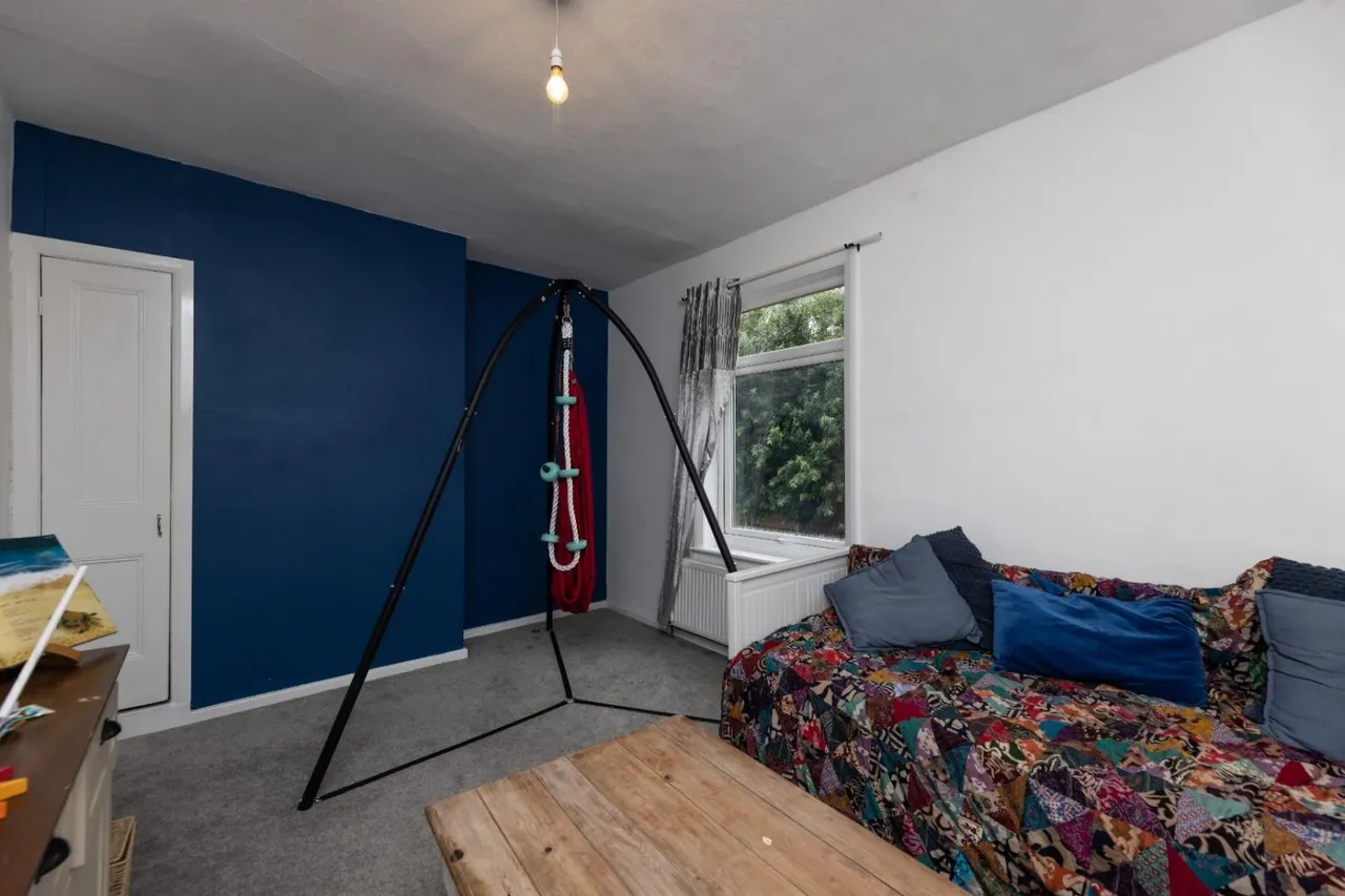 Hollin Hurst, Allerton Bywater, WF10, photo 7
