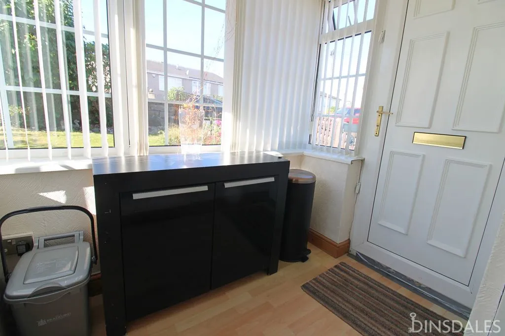 Watty Hall Road, Bradford BD6 3AH, photo 11