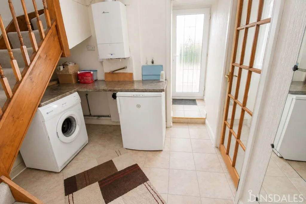 Watty Hall Road, Bradford BD6 3AH, photo 9