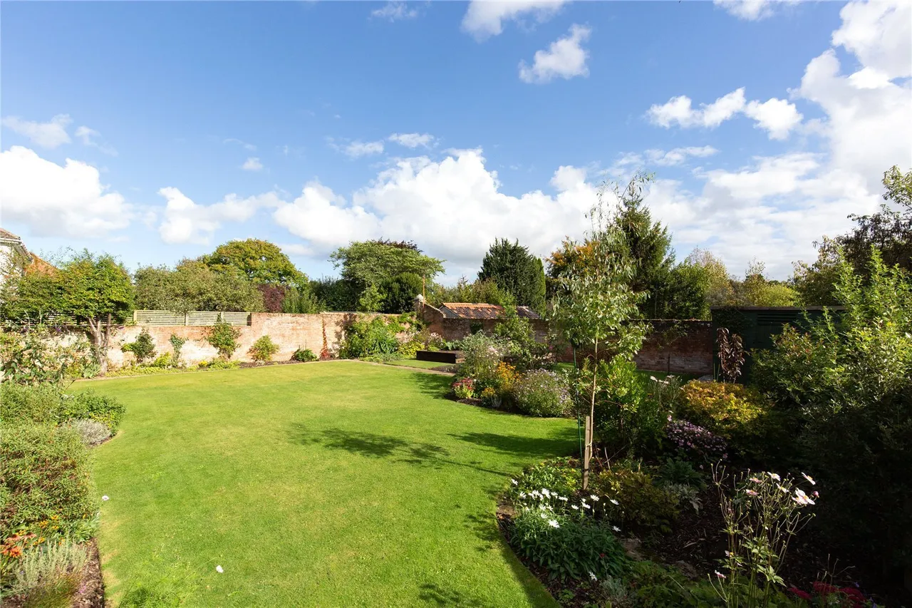Kelling Road, Holt, NR25, photo 19