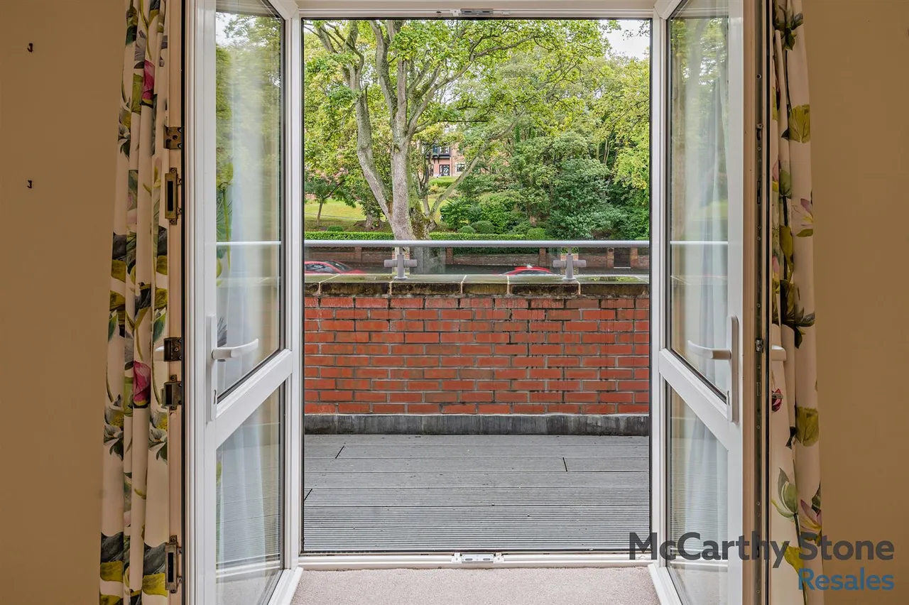 Filey Road, Scarborough, YO11, photo 2