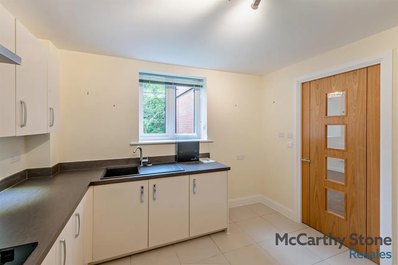 Filey Road, Scarborough, YO11, photo 21