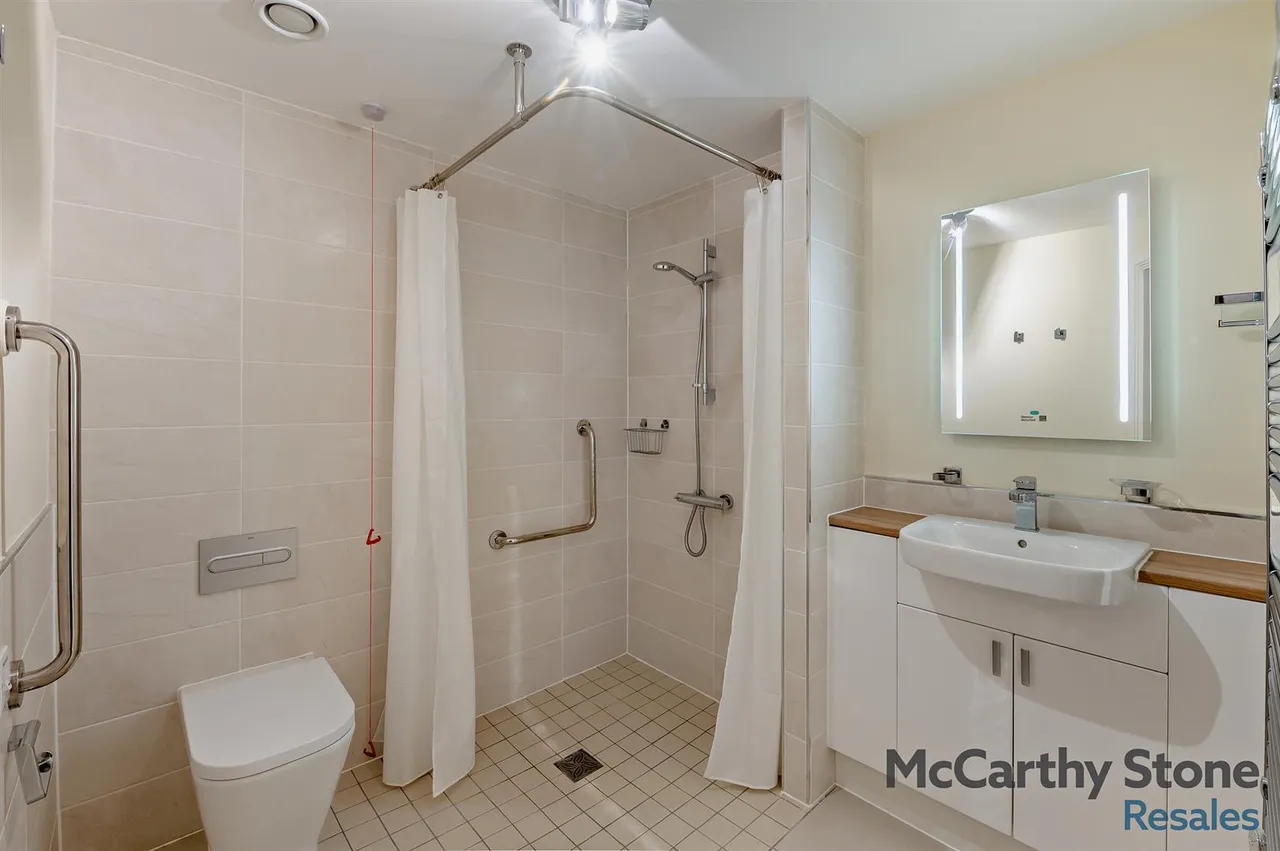 Filey Road, Scarborough, YO11, photo 8
