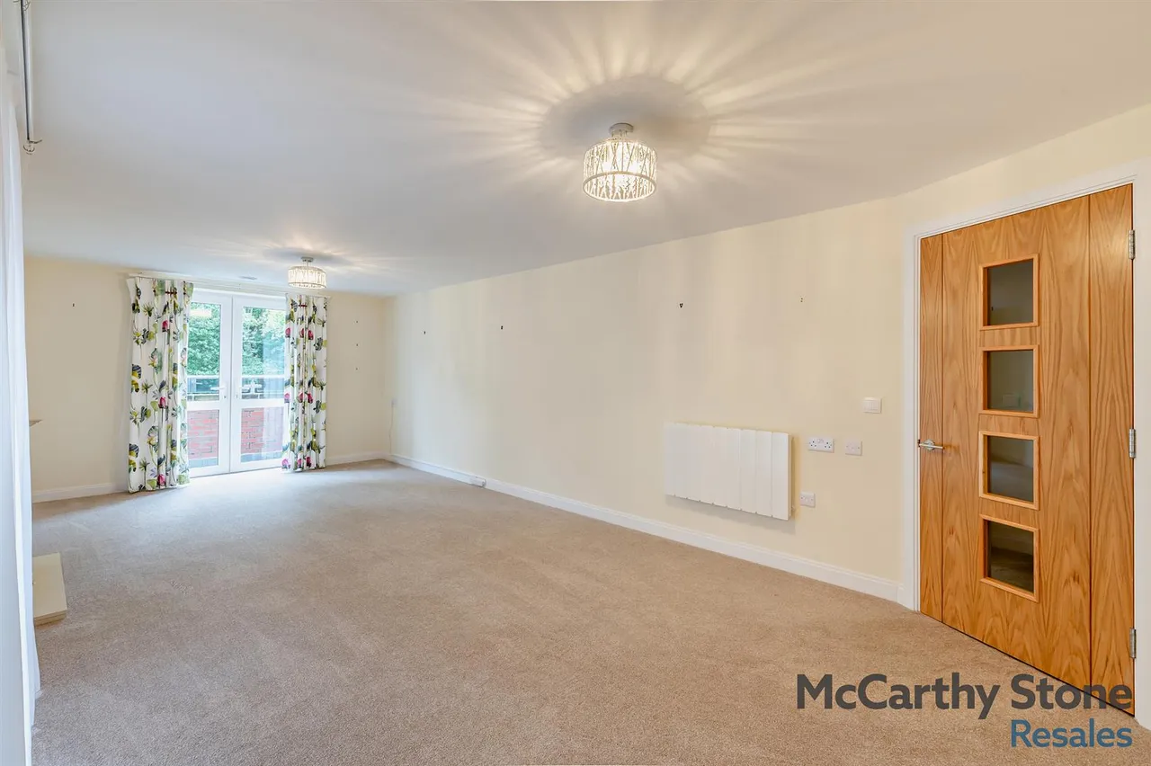 Filey Road, Scarborough, YO11, photo 4