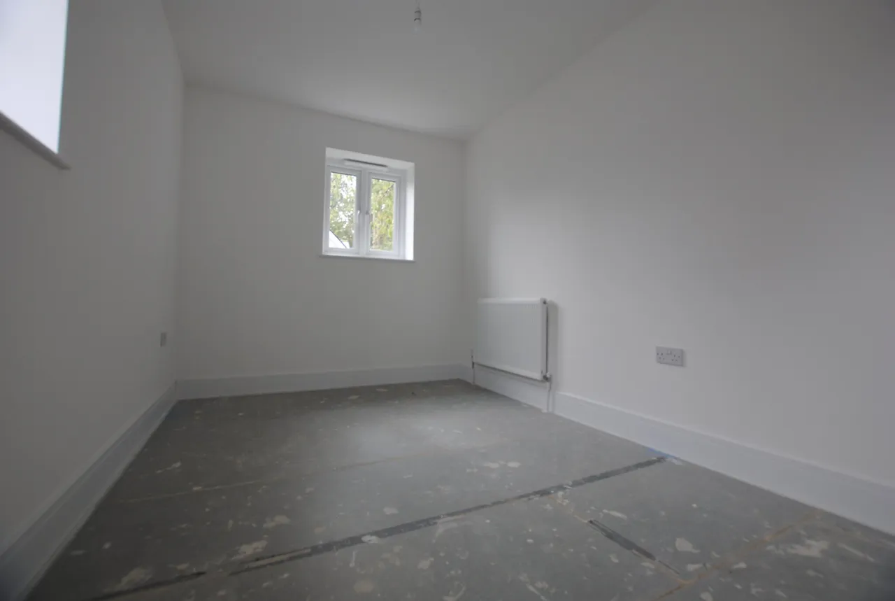Safety Bay Close, Rochester, Kent, ME1 3FA, photo 10