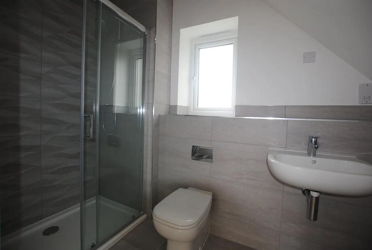 Safety Bay Close, Rochester, Kent, ME1 3FA, photo 15