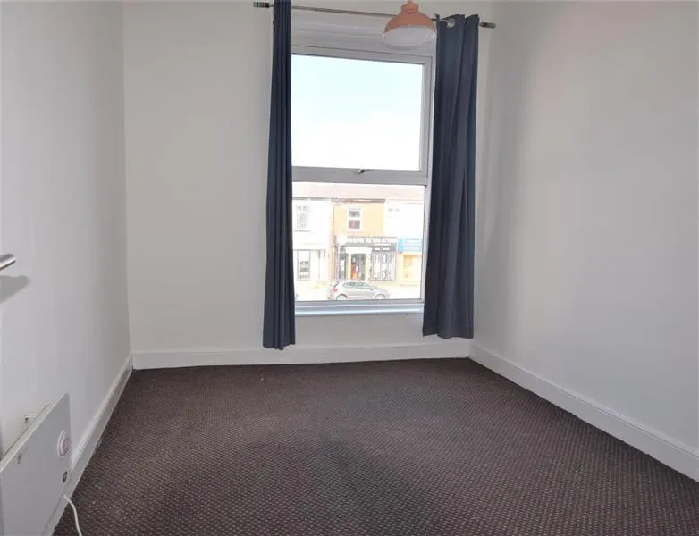 Wellington Road South, Stockport, photo 5