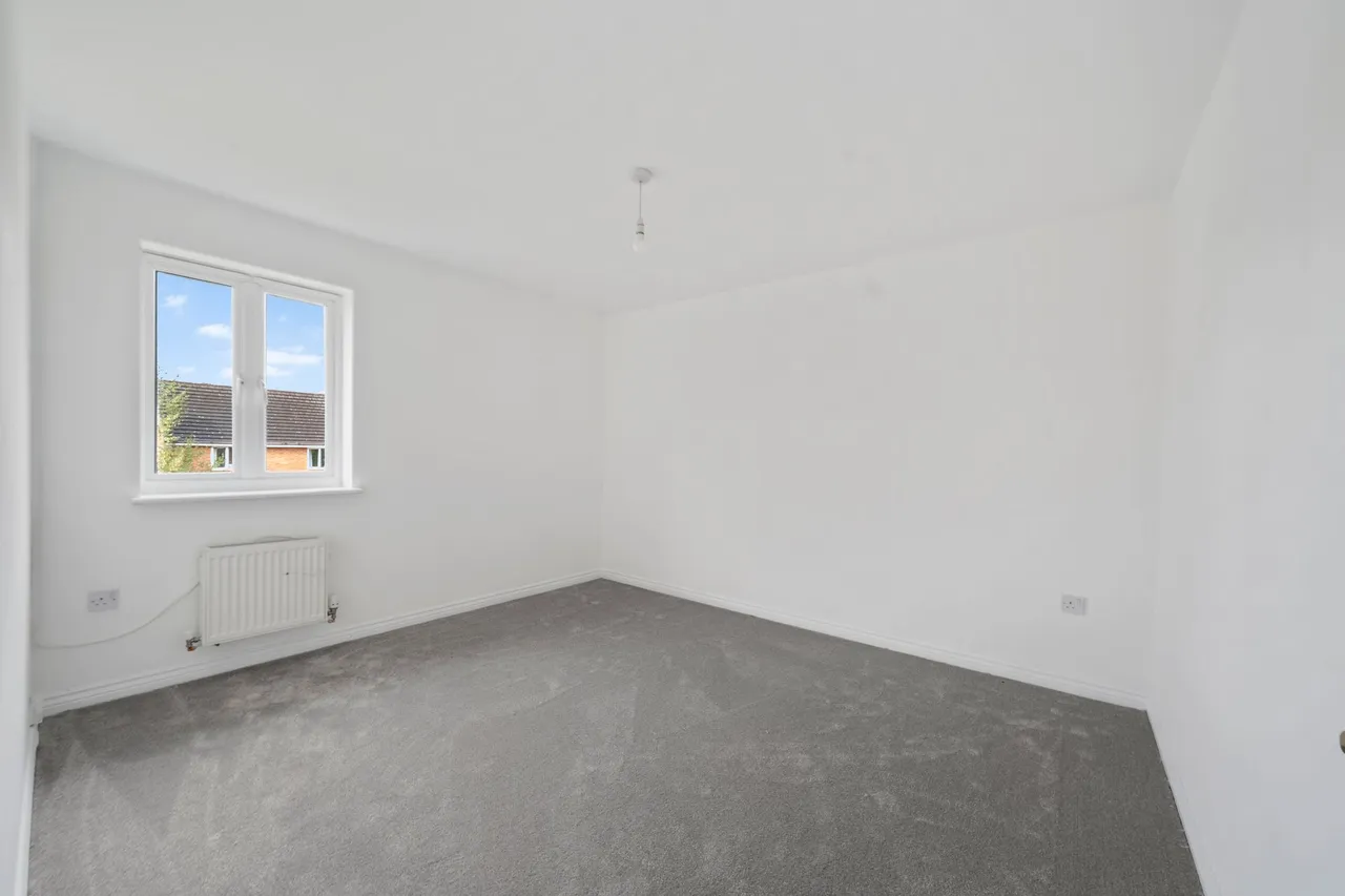 Crystal Close, Platt Bridge, WN2, photo 12