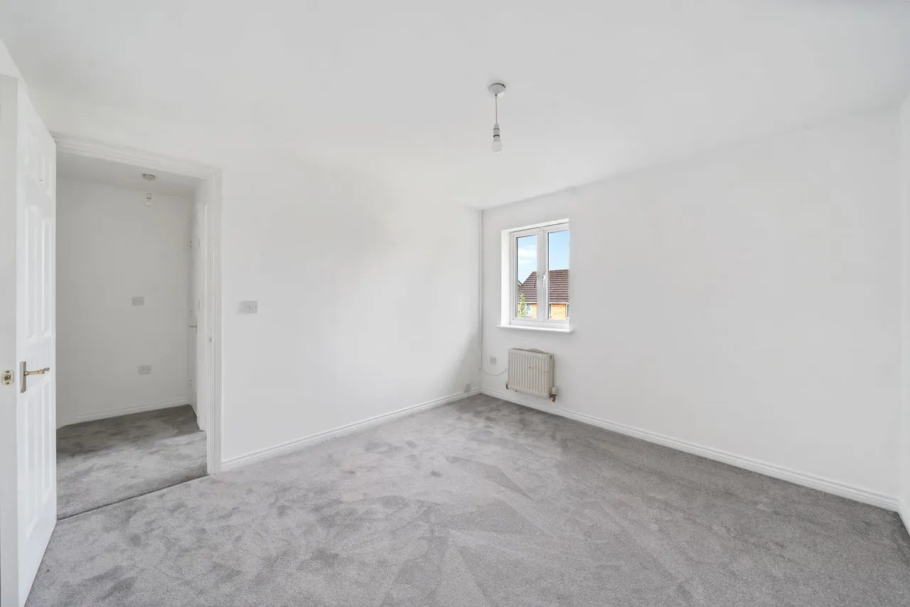 Crystal Close, Platt Bridge, WN2, photo 13