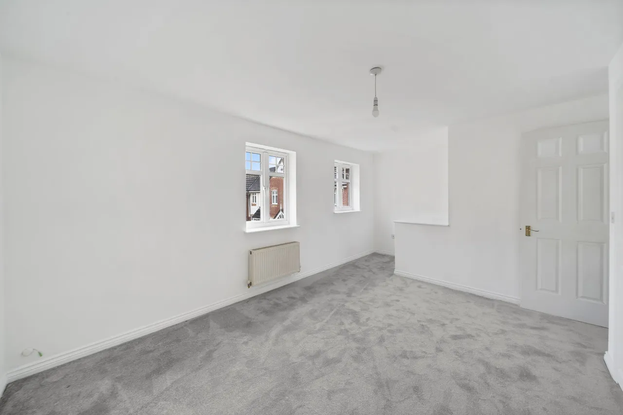Crystal Close, Platt Bridge, WN2, photo 11