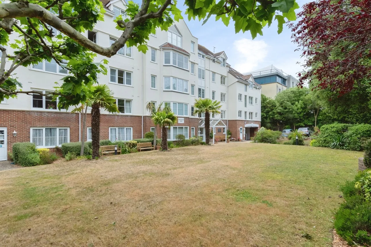 Poole Road, BOURNEMOUTH, photo 10