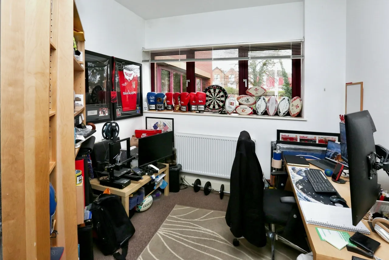 Wickham Road, Fareham, PO16, photo 12