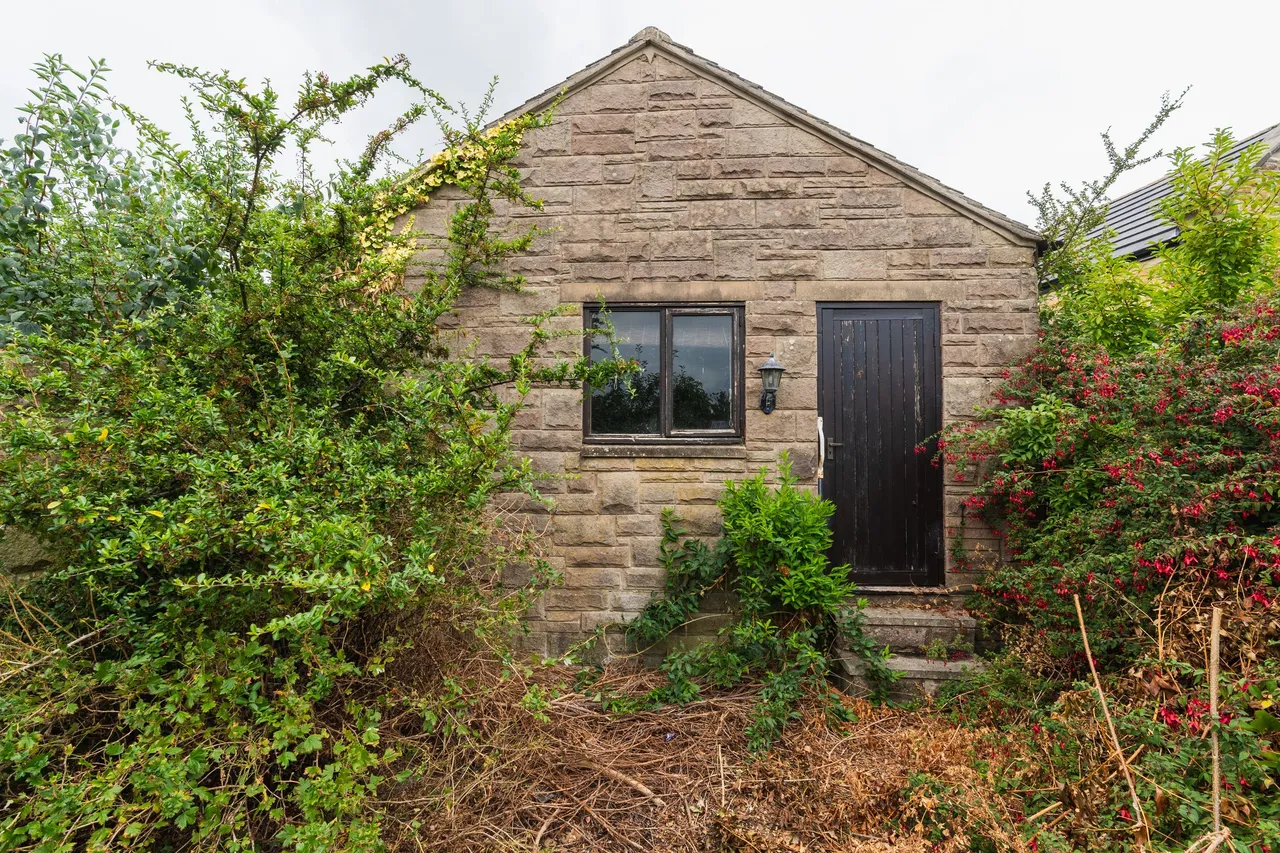 Scarlett Oak Meadow, Stannington, S6, photo 27