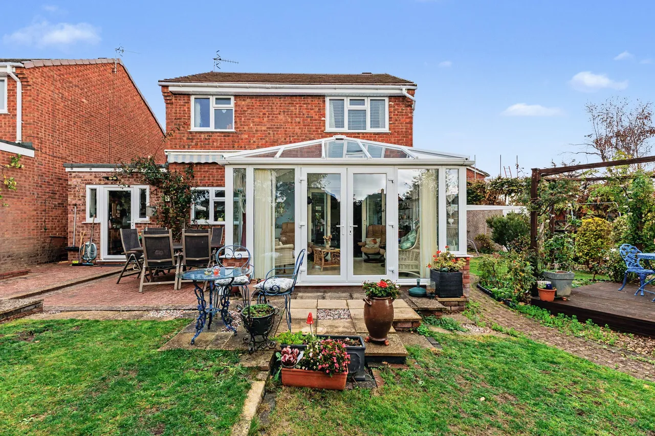 Allesborough Drive, Pershore, WR10, photo 24