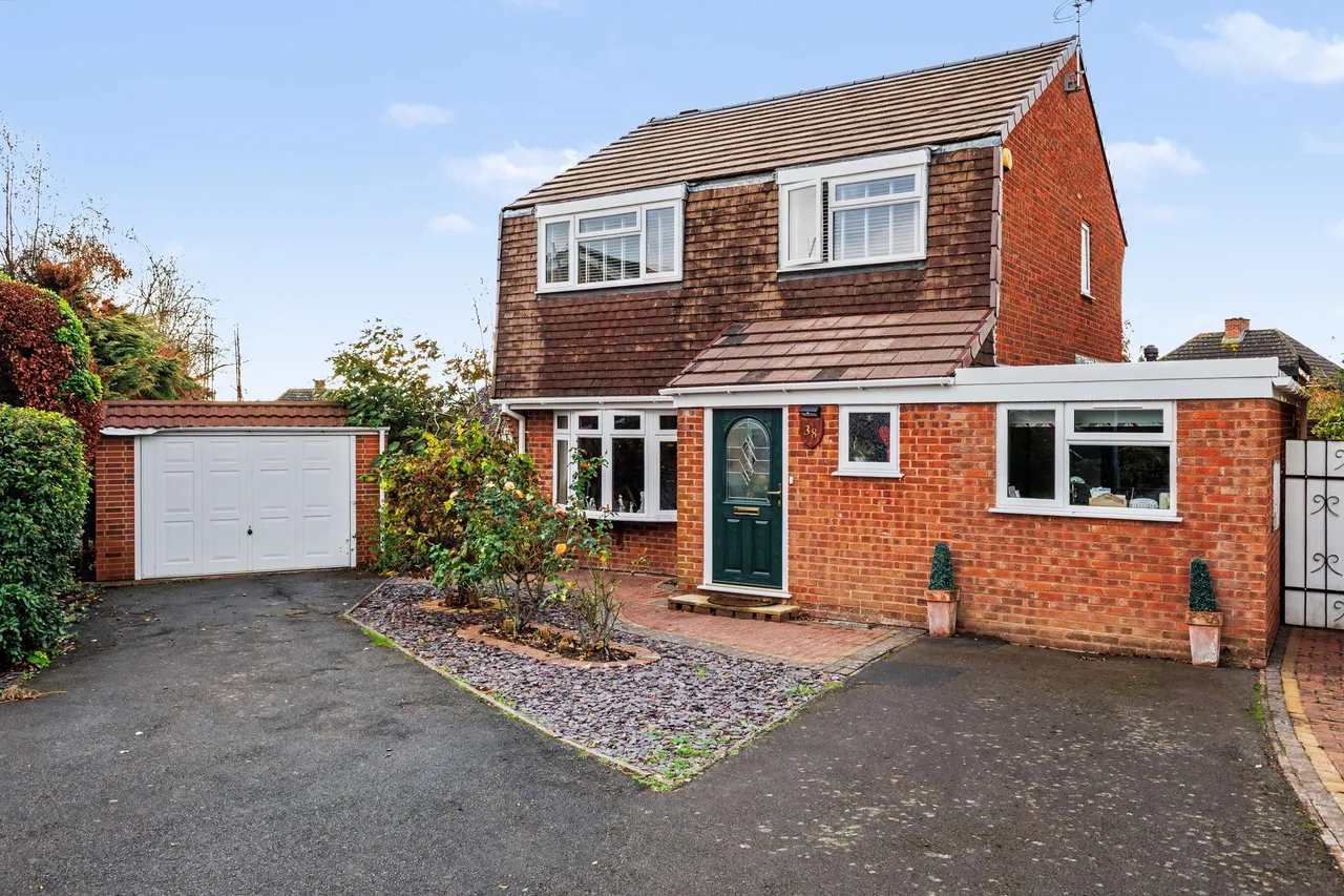 3 bed house for sale, Allesborough Drive, Pershore, WR10