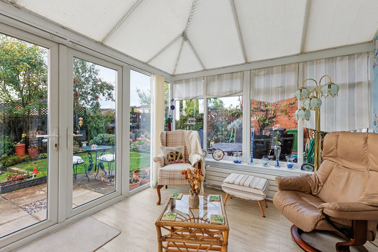 Allesborough Drive, Pershore, WR10, photo 9