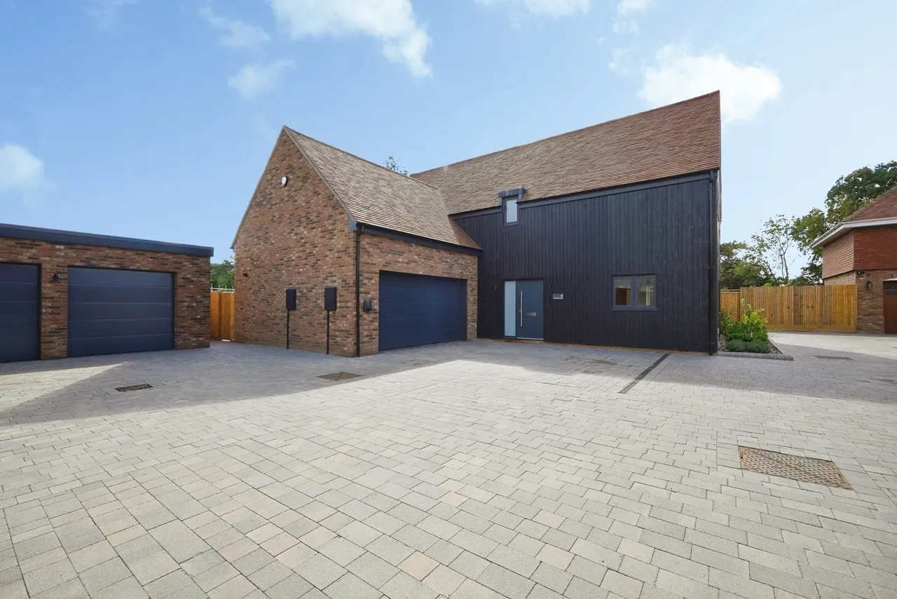 4 bed house for sale, Kings Oak Drive, Woodnesborough, CT13