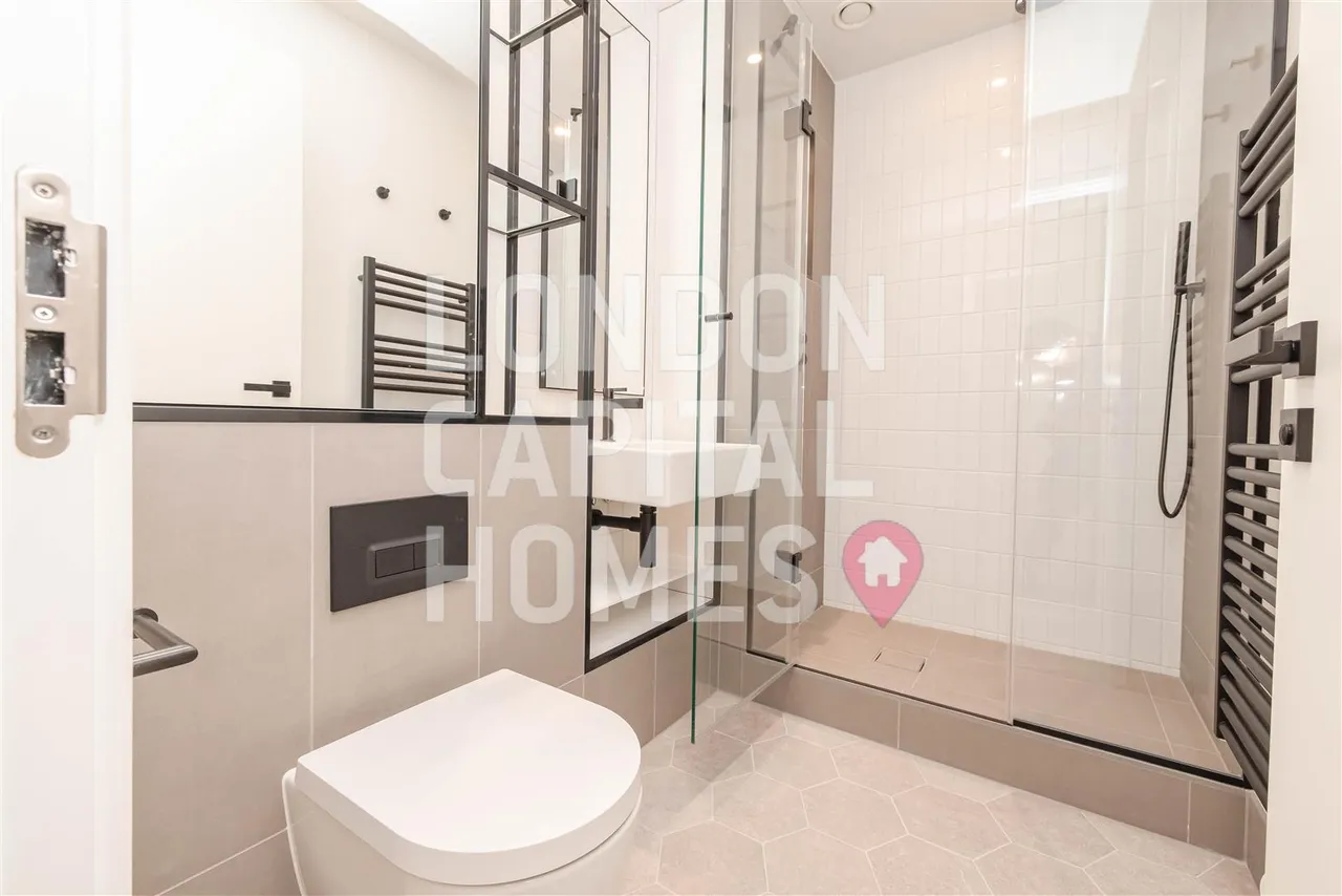 Caldon Boulevard, Wembley, photo 12