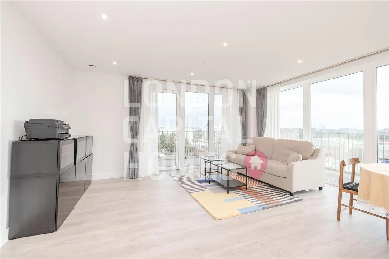 Caldon Boulevard, Wembley, photo 5