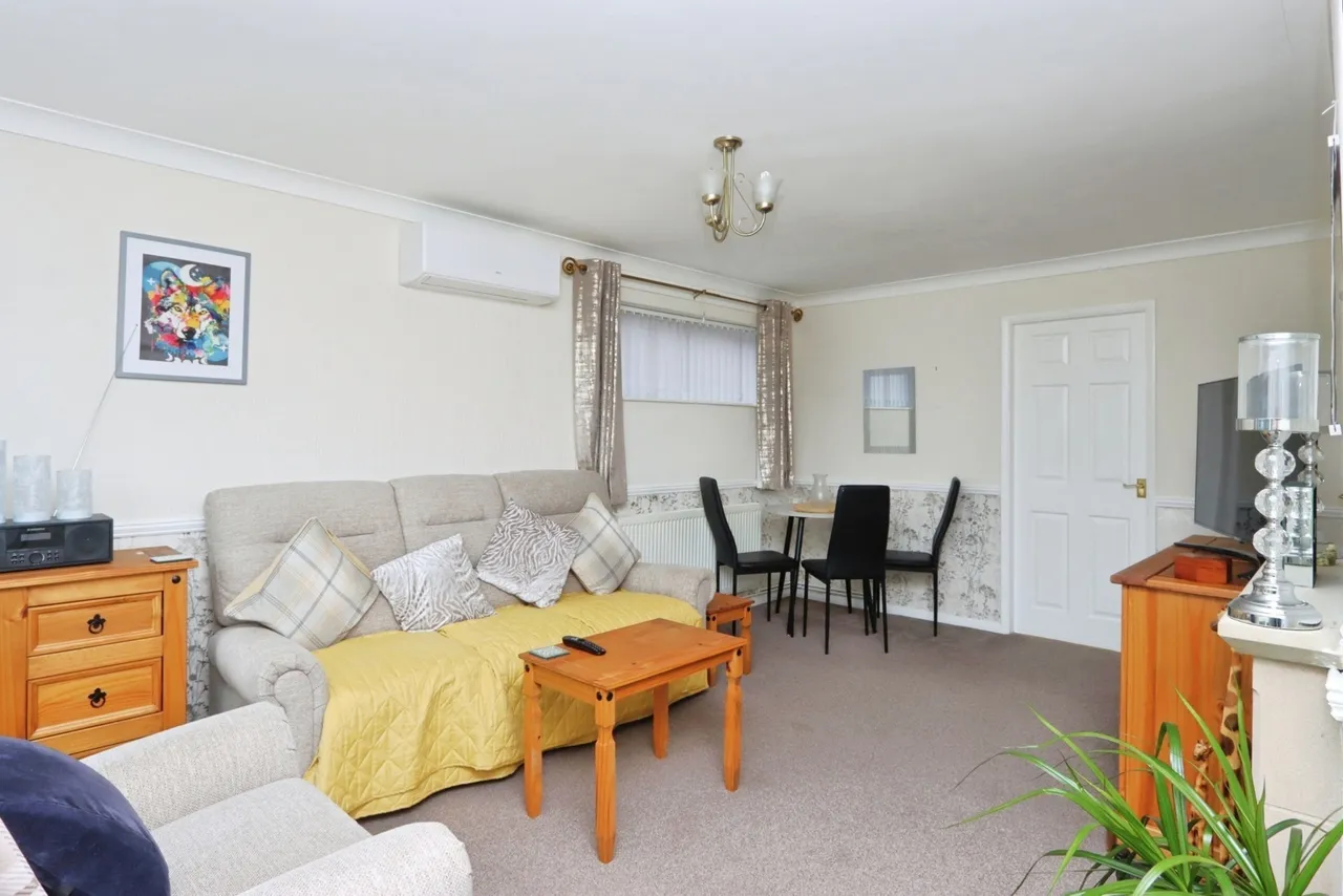 Riber Close, Inkersall, Chesterfield, Derbyshire, S43, photo 7