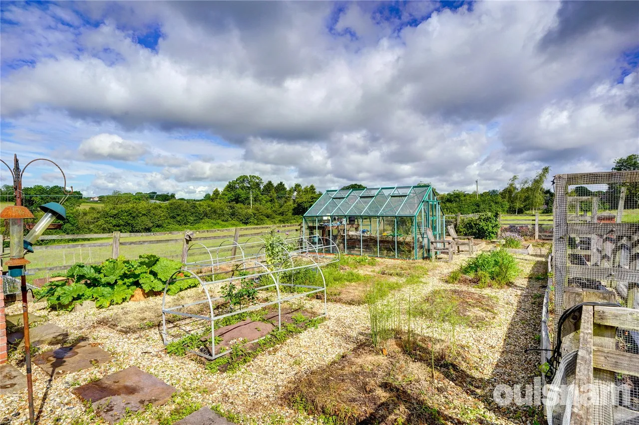 Bournheath Road, Fairfield, Bromsgrove, Worcestershire, B61 9LB, photo 13