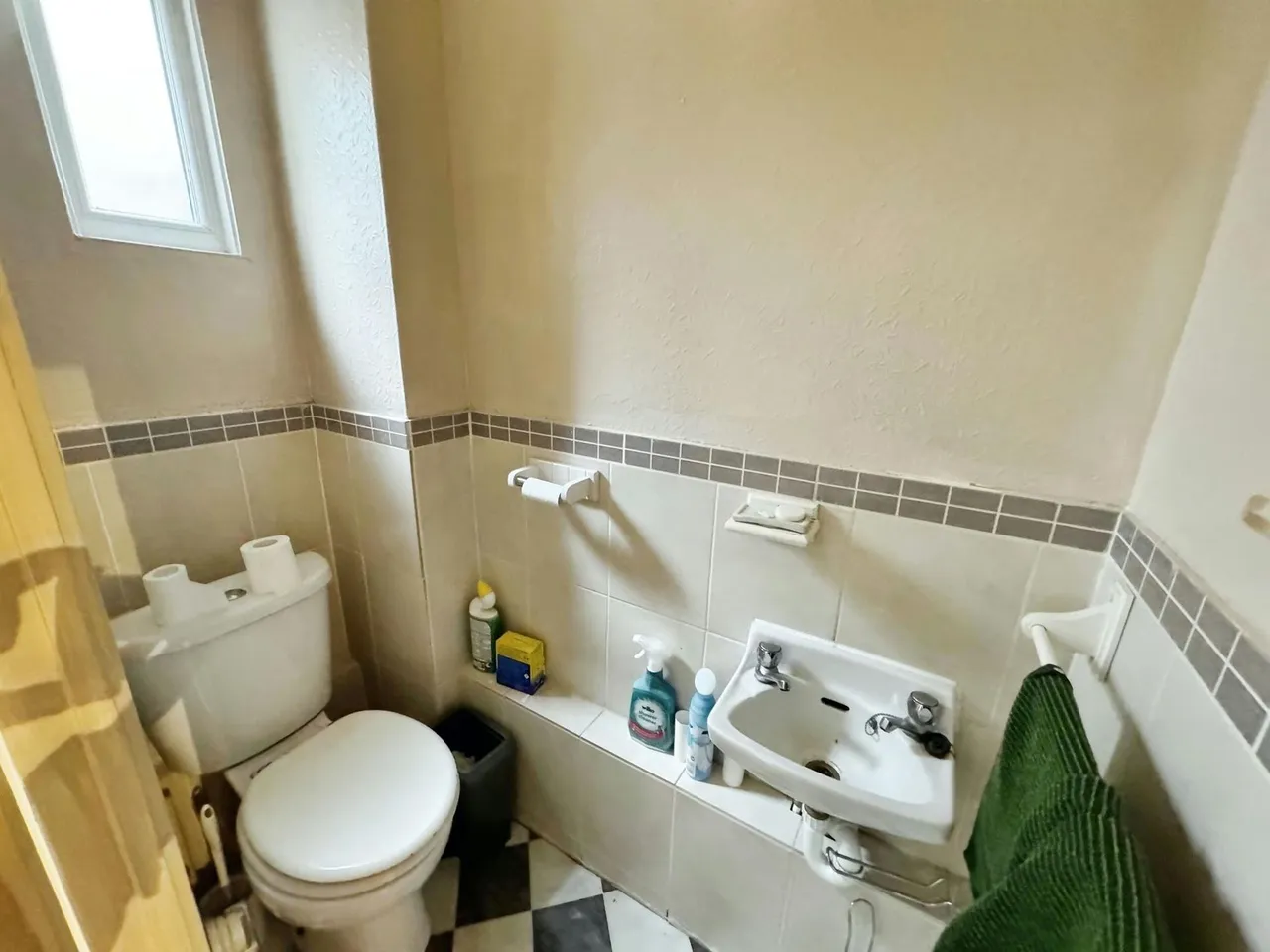 Chiltern Gardens, Dawley, TF4, photo 7