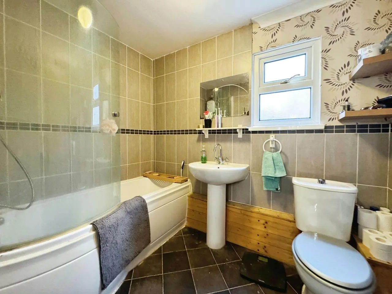 Chiltern Gardens, Dawley, TF4, photo 8