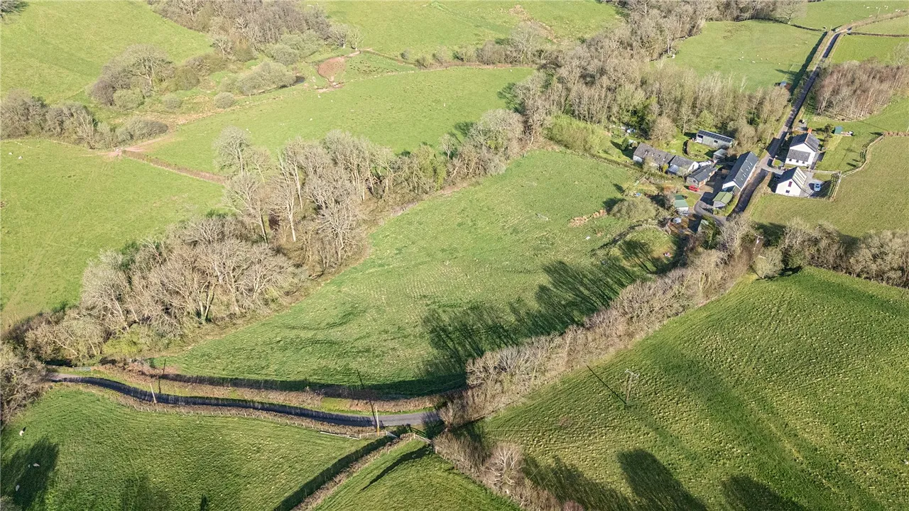 Cwmcamlais, Brecon, Powys, LD3 8TE, photo 32