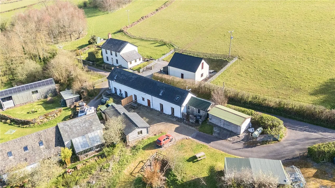 Cwmcamlais, Brecon, Powys, LD3 8TE, photo 28
