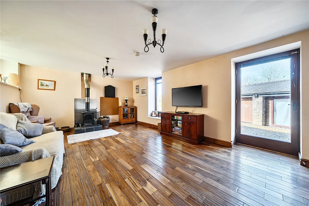 Cwmcamlais, Brecon, Powys, LD3 8TE, photo 6