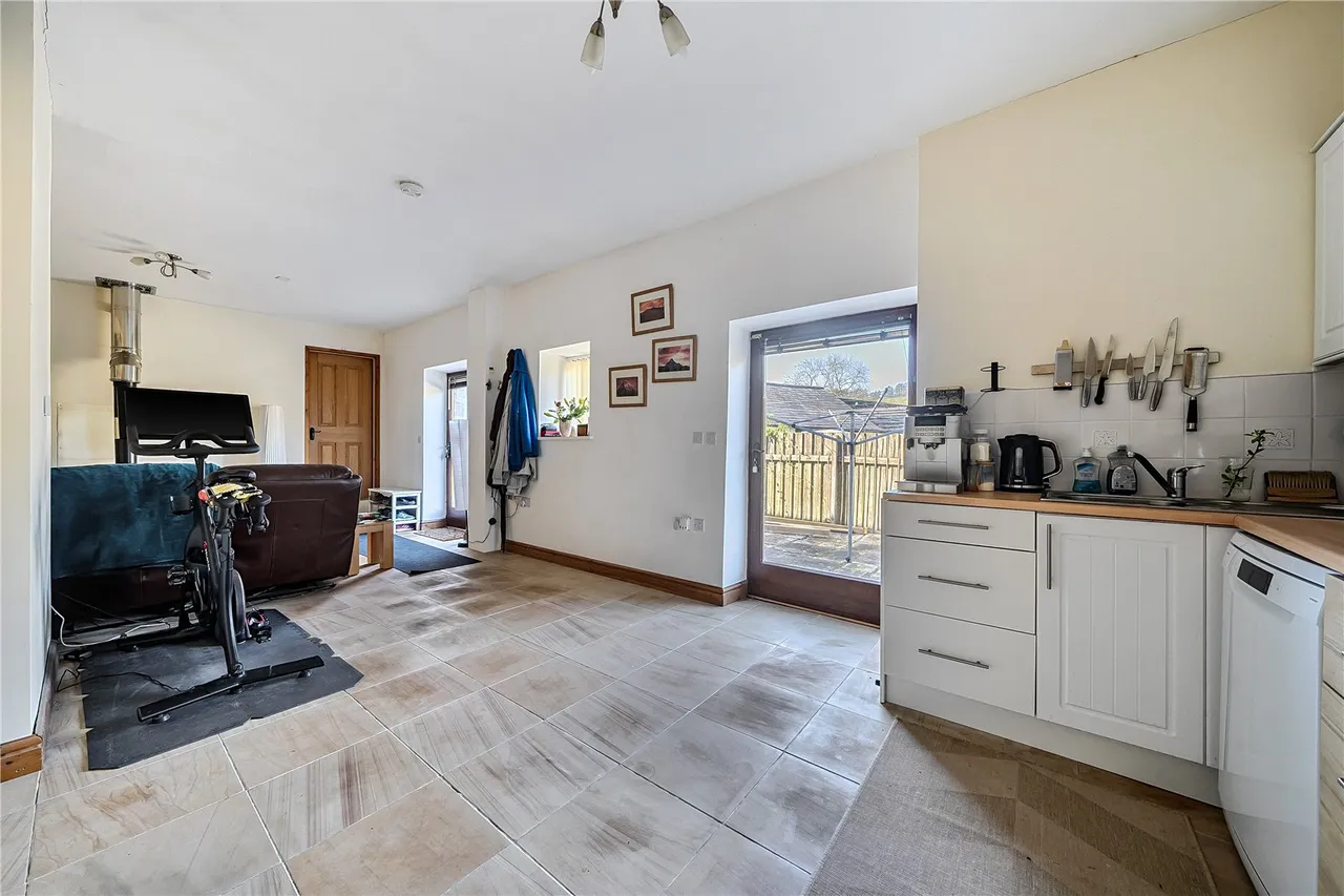 Cwmcamlais, Brecon, Powys, LD3 8TE, photo 16