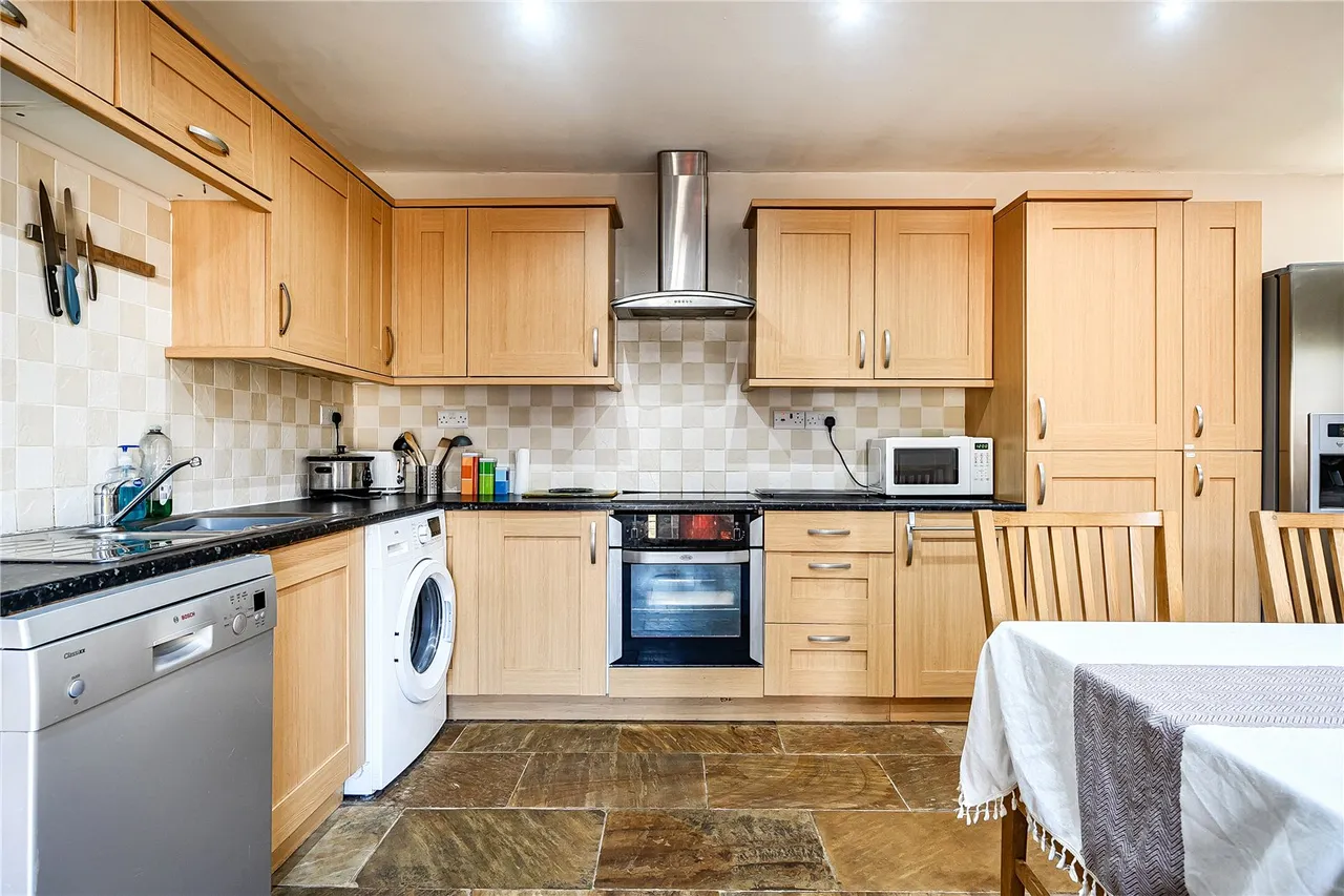 Cwmcamlais, Brecon, Powys, LD3 8TE, photo 3