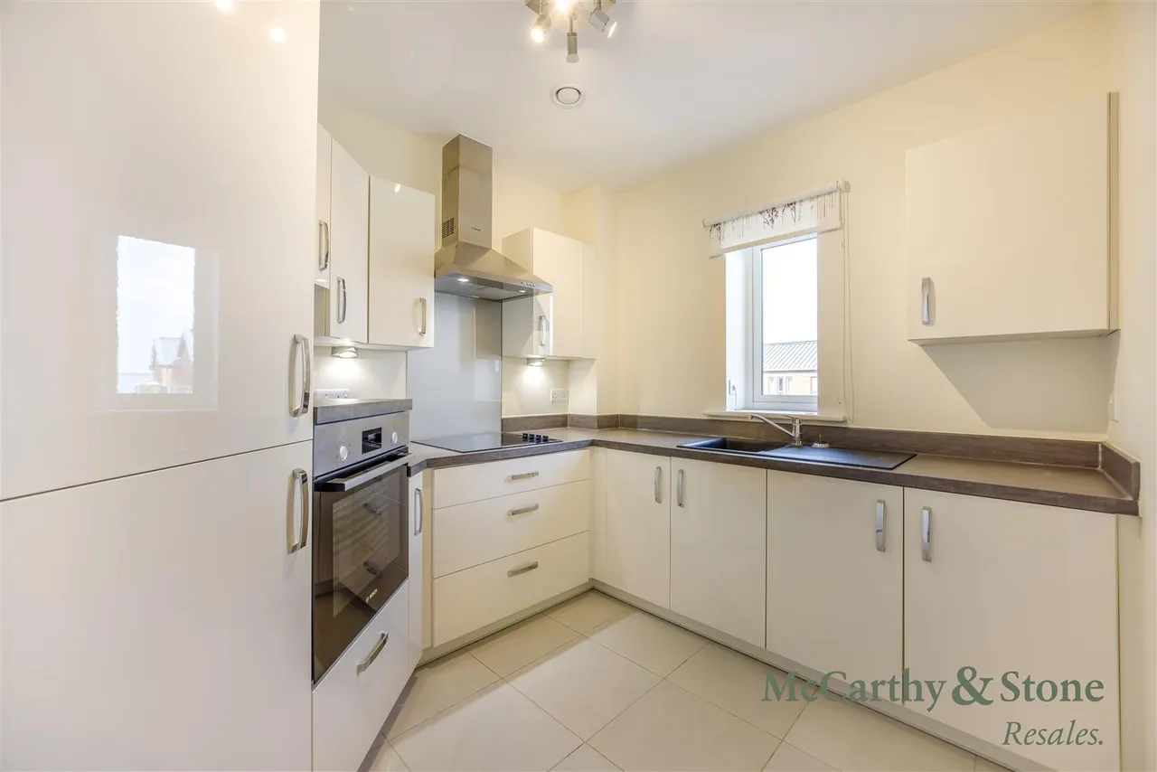 Llanthony Road, Gloucester, GL2, photo 3