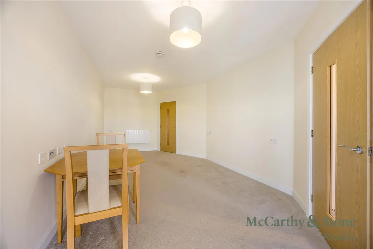 Llanthony Road, Gloucester, GL2, photo 6