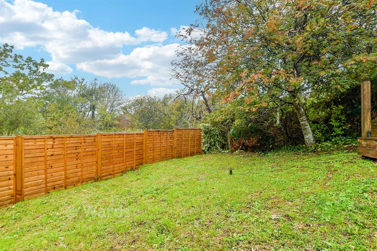 Goteley Mere, Kennington, TN24, photo 2