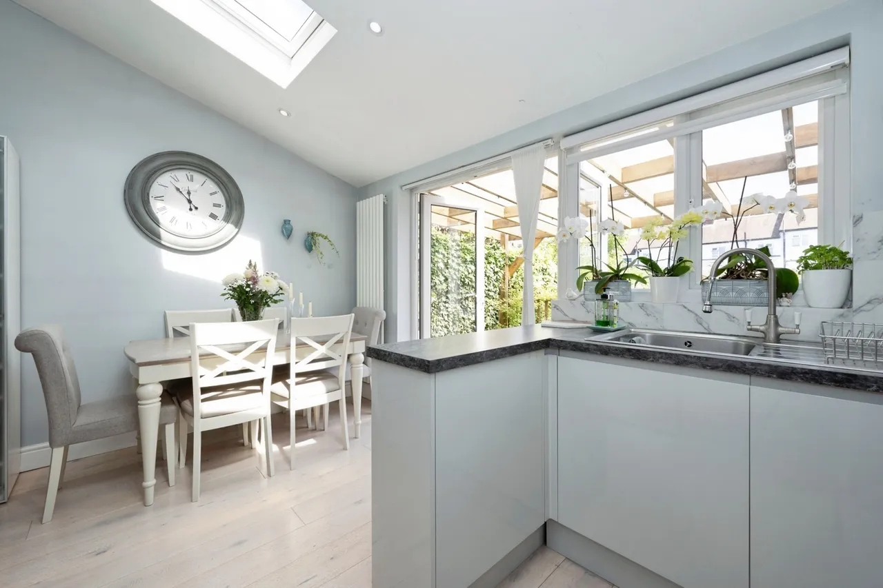 Buckland Way, Worcester Park, KT4, photo 15