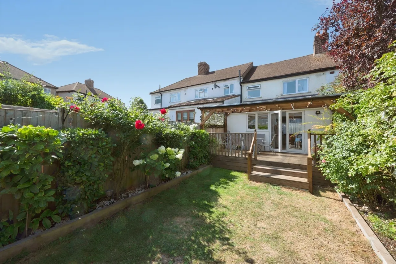Buckland Way, Worcester Park, KT4, photo 12