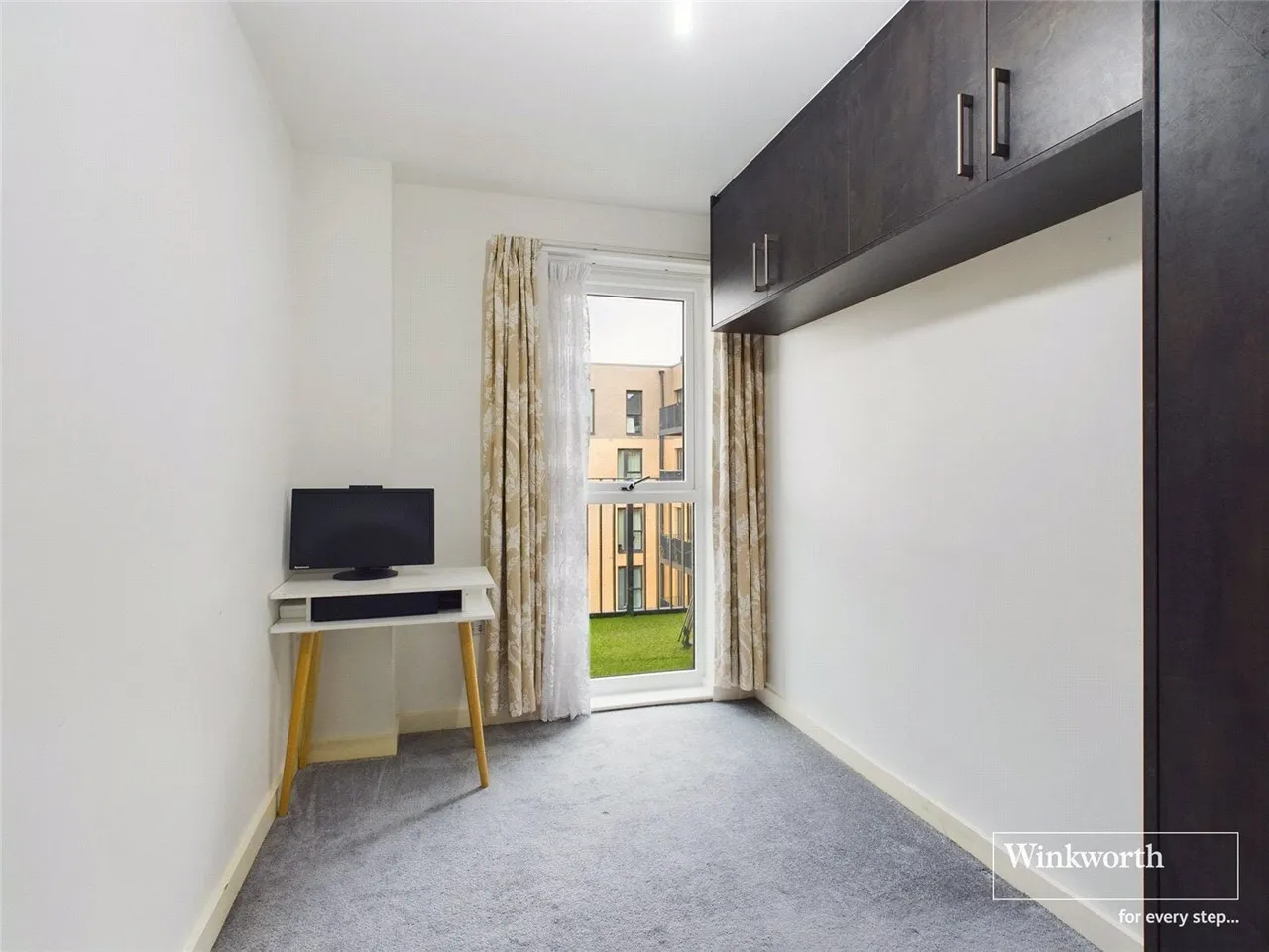 Westmoreland Road, Kingsbury, NW9, photo 5