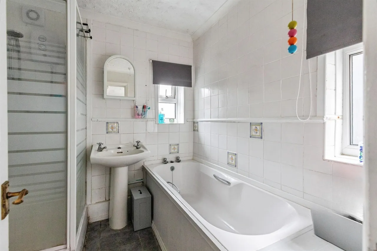 Gladstone Street, Ringstead, NN14, photo 6