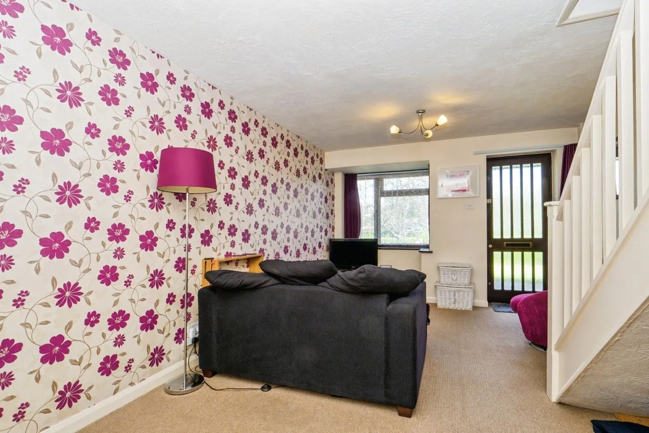 Market View, Market Place, Aylesham, Canterbury, CT3, photo 3