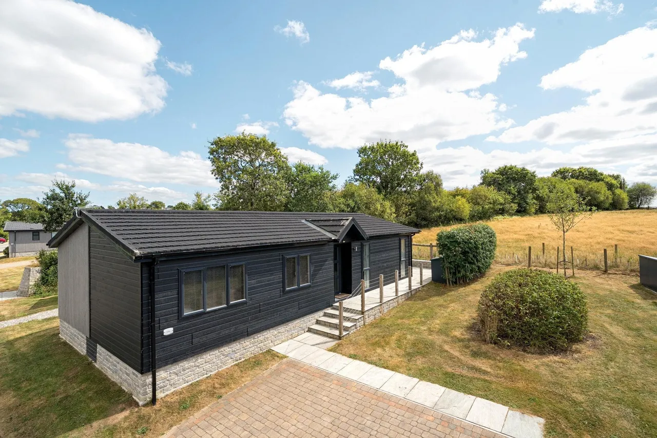 3 bed property for sale, Roadford Lake Lodges, Broadwoodwidger, PL16