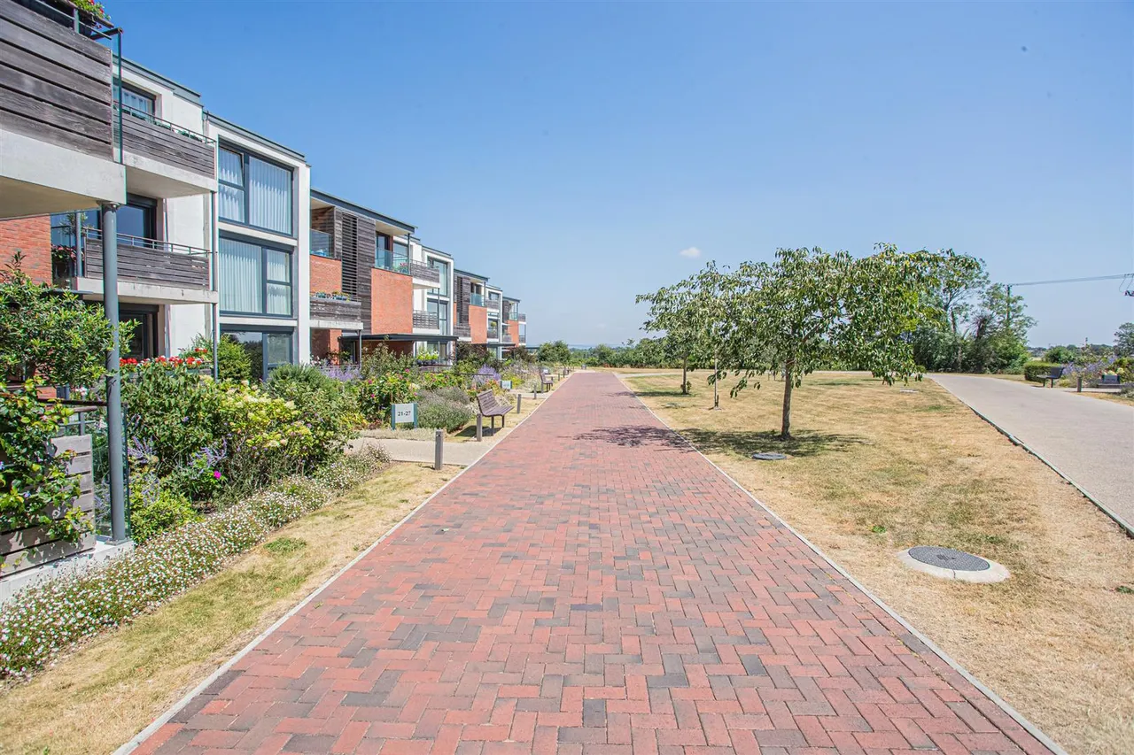 2 bed retirement property for sale, Ash Lane, Wadswick Green, SN13