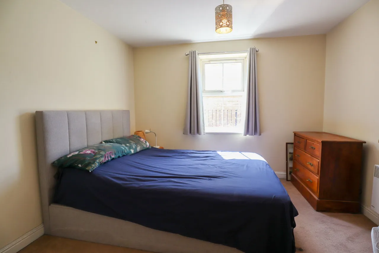 Kingfisher Court, Calne, photo 4