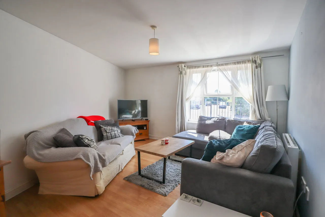 Kingfisher Court, Calne, photo 11
