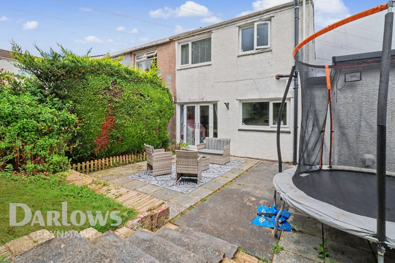 Canterbury Road, Ebbw Vale, photo 17