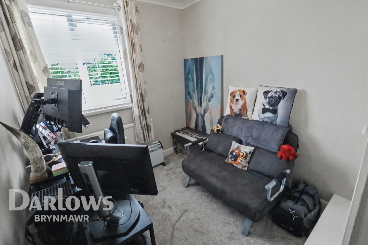 Canterbury Road, Ebbw Vale, photo 14