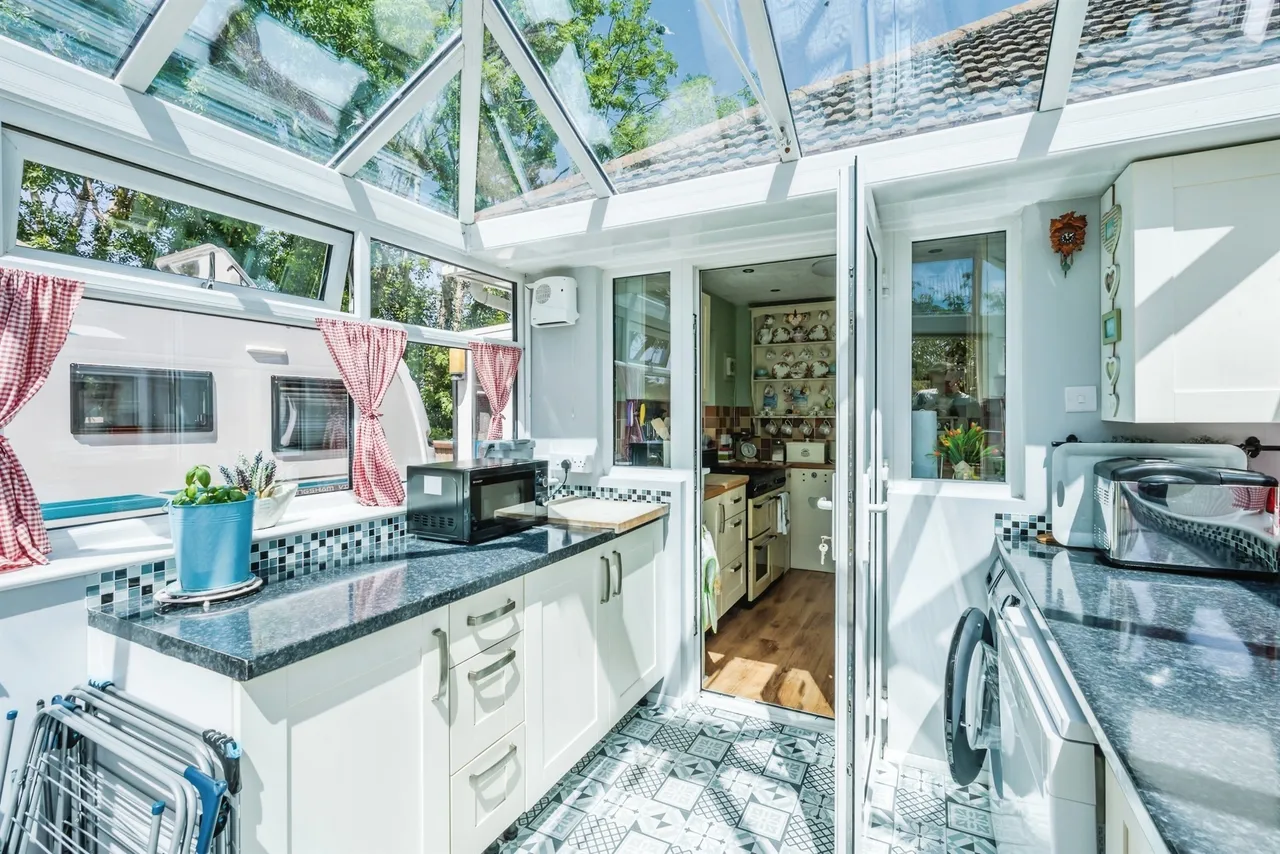 Farmlands Avenue, Polegate, photo 8